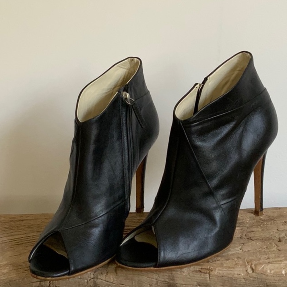 Rupert Sanderson Black Heeled open toe Bootie.